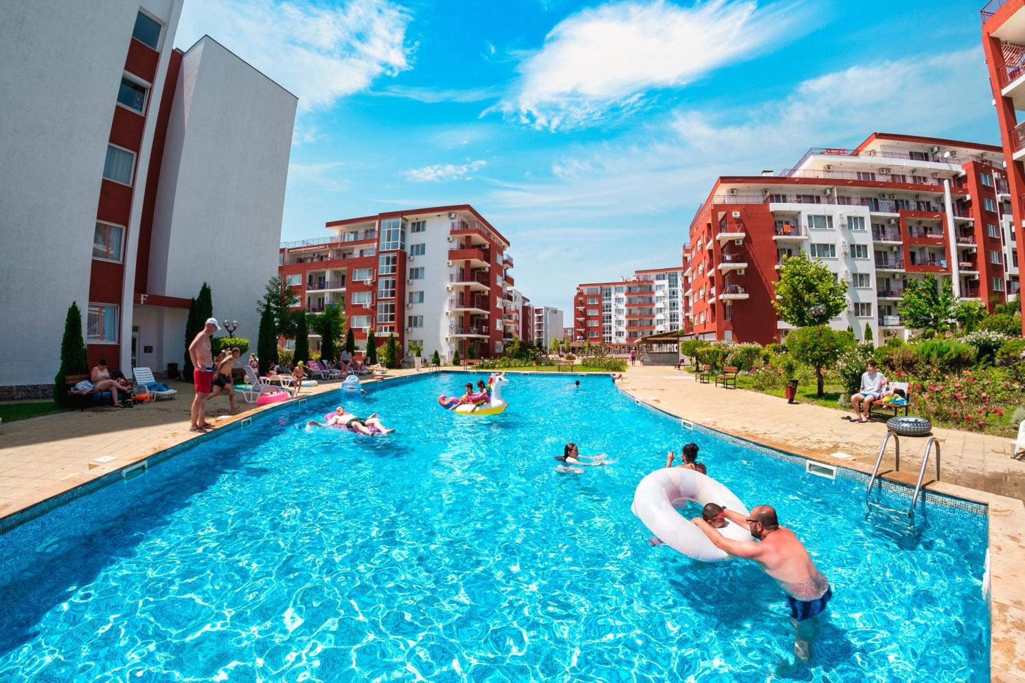 Marina View Fort Beach Apartment Sveti Vlas Exterior photo