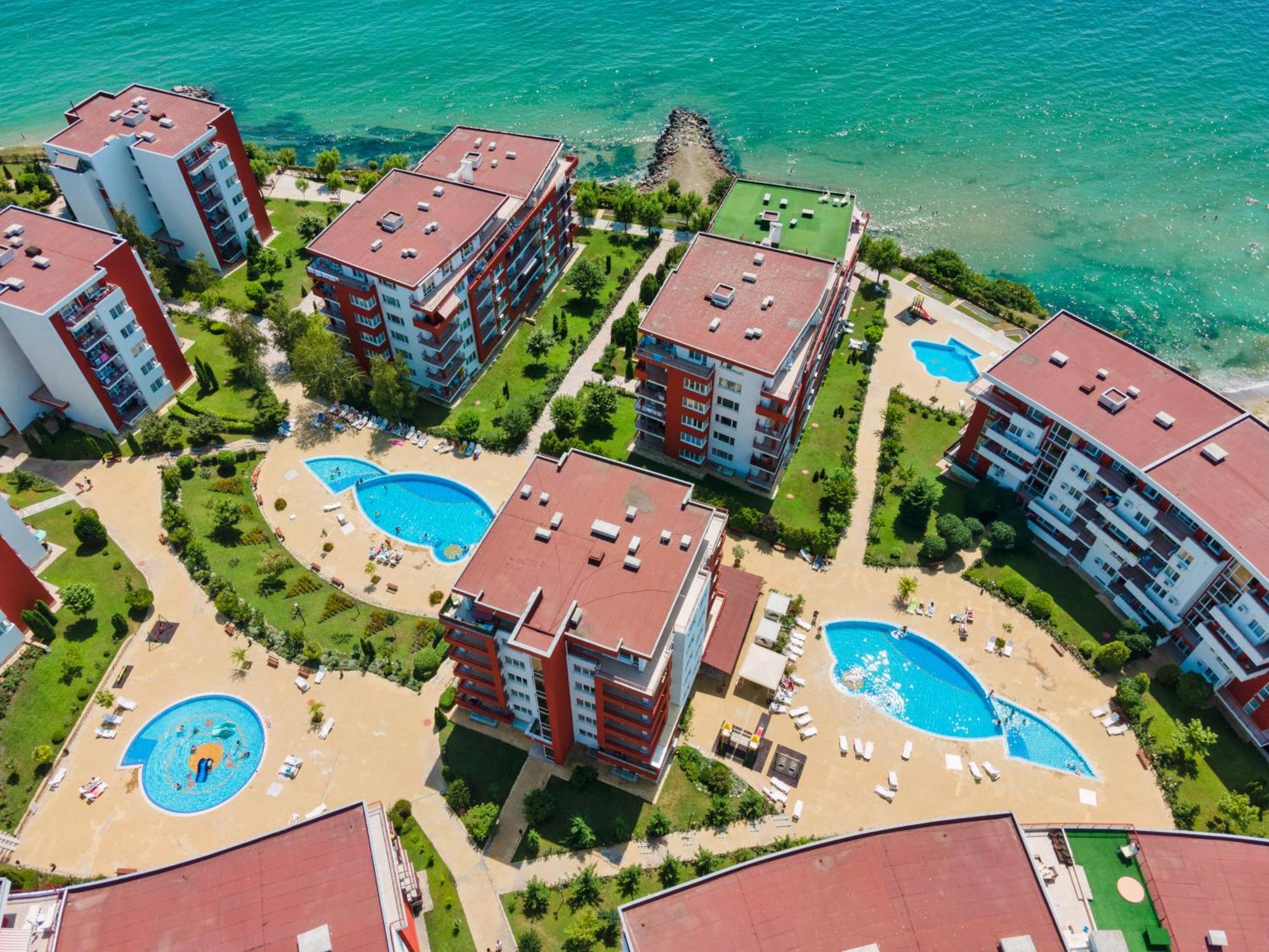 Marina View Fort Beach Apartment Sveti Vlas Exterior photo